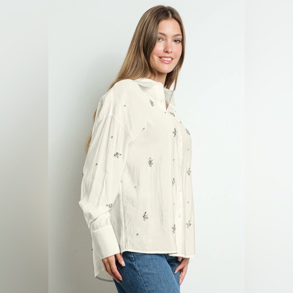 NWT EMERY Rhinestone Embellished Long Sleeve Shirt | Ivory - Picture 4 of 7